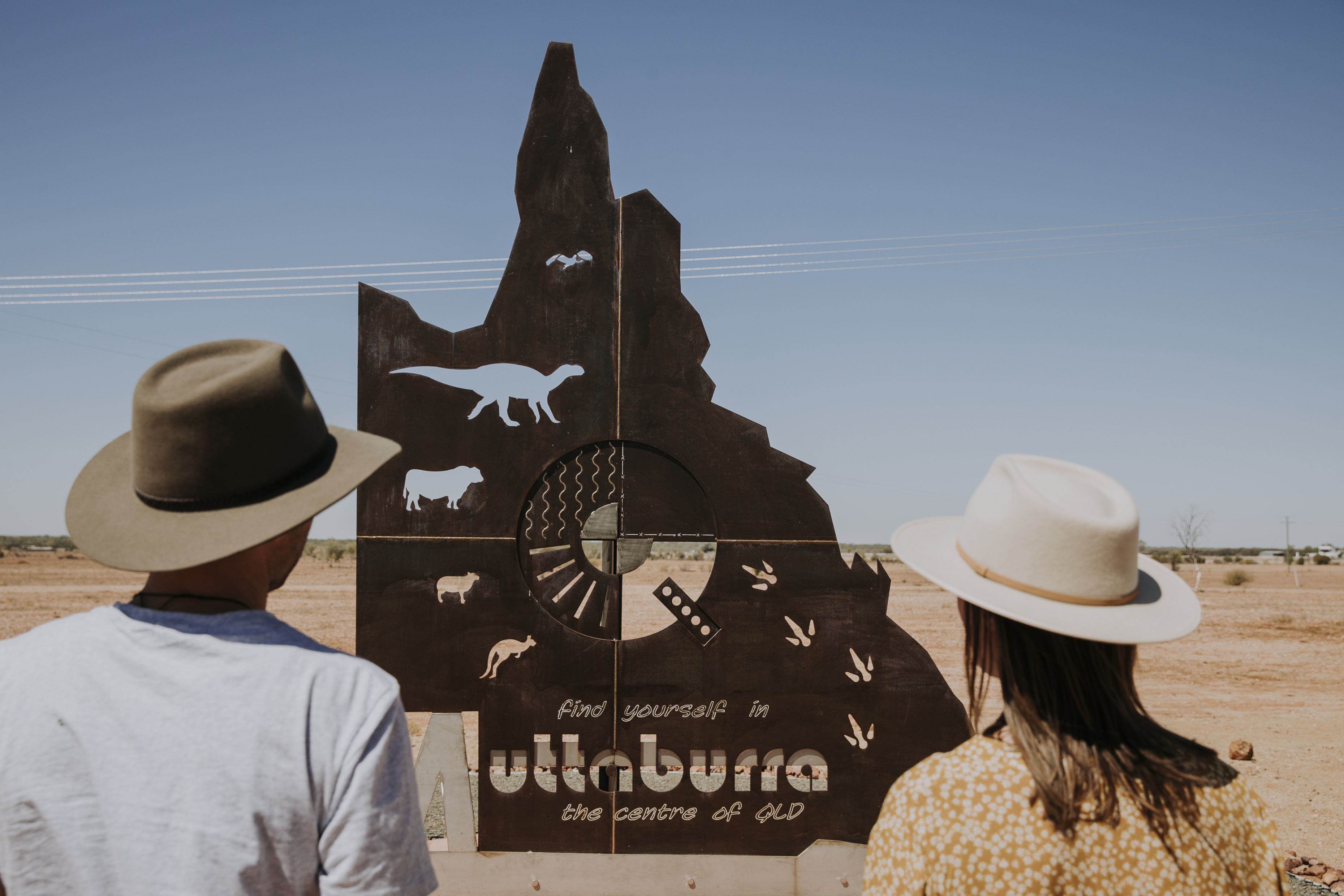 142579-19 Centre of Queensland Monument Madatory credit Tourism and Events Queensland.jpg